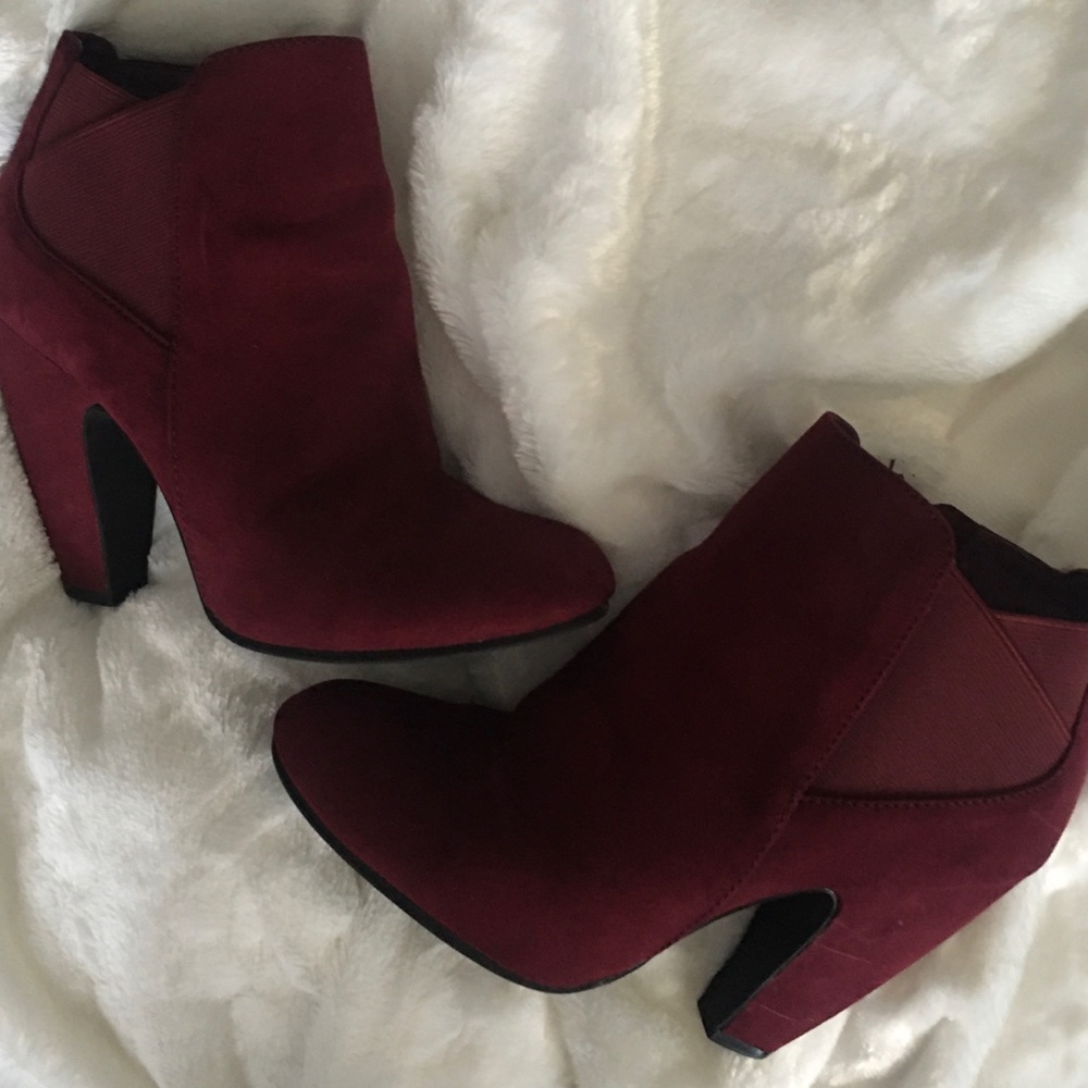 Candies booties
